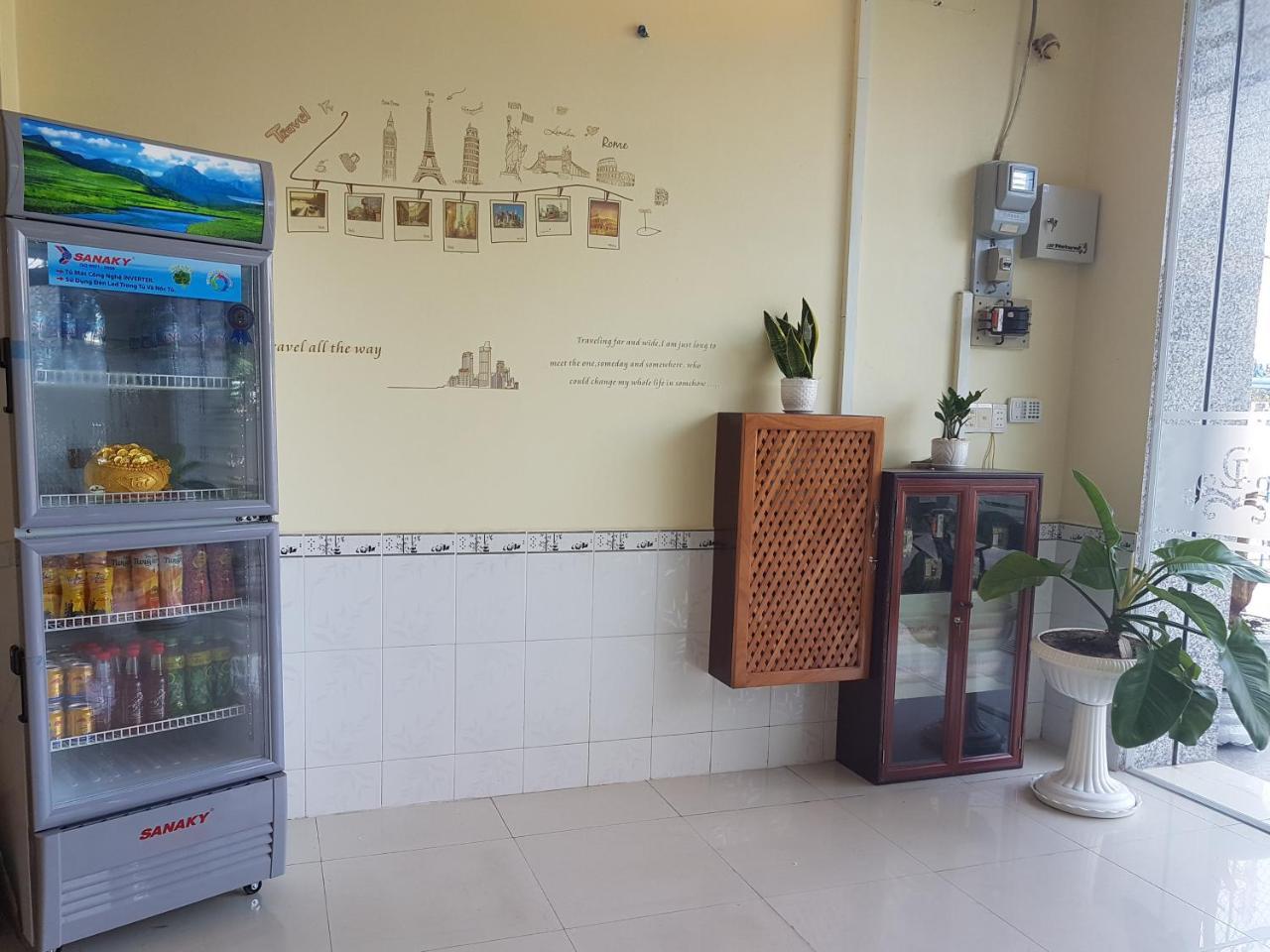 Hostel Dang Loi ホステルダンロイ Чау-Док Экстерьер фото